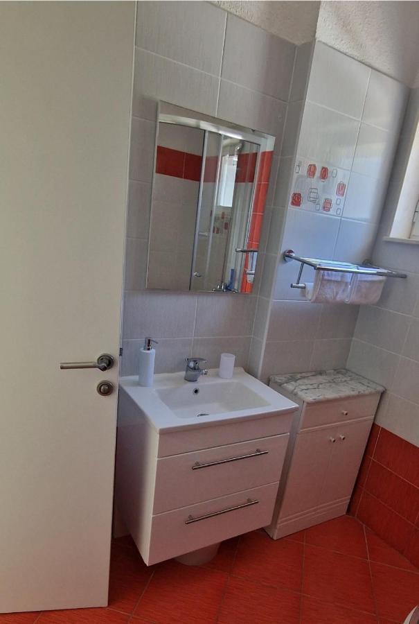 רוגוזניצה Apartments Stipe מראה חיצוני תמונה